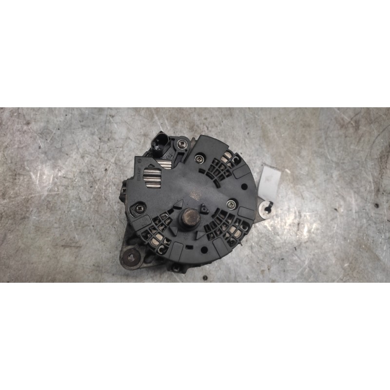 Recambio de alternador para mercedes-benz clase cla (w117) cla 200 cdi (117.308) referencia OEM IAM A0009063322 0125711028 POLEA - Blanco 3