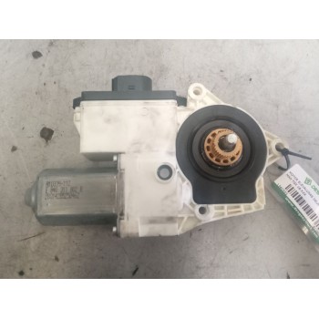 Recambio de motor elevalunas delantero derecho para man tgx 18.xxx 12.4 diesel referencia OEM IAM 81286016138  