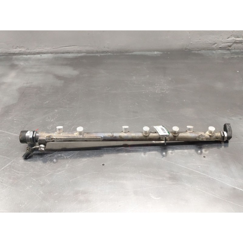 Recambio de rampa inyectora para bmw x5 (e70) xdrive 30 d referencia OEM IAM 779551403  