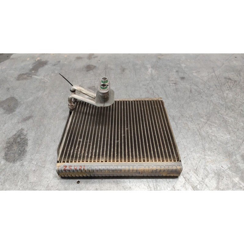 Recambio de radiador calefaccion / aire acondicionado para hyundai i30 (gd) 1.6 crdi referencia OEM IAM - Blanco 2