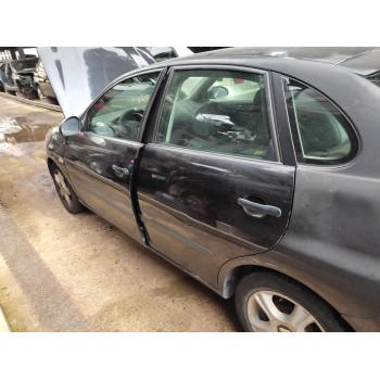 seat ibiza (6l1) del año 2004