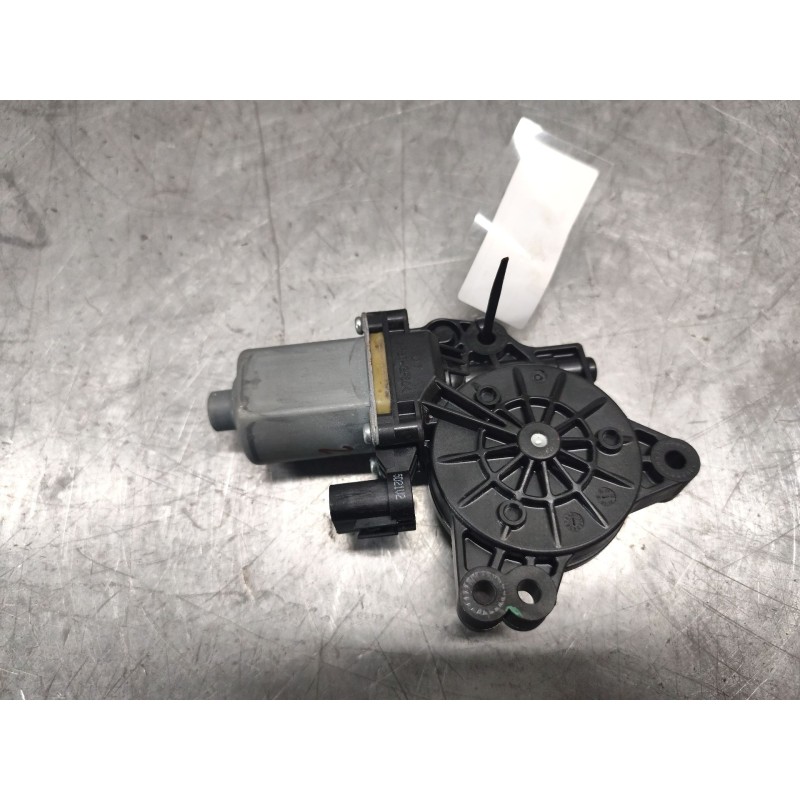 Recambio de motor elevalunas trasero izquierdo para hyundai i30 (gd) 1.6 crdi referencia OEM IAM 2pines - Blanco 2