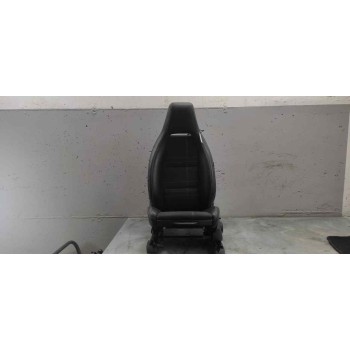 ASIENTO DELANTERO IZQUIERDO 