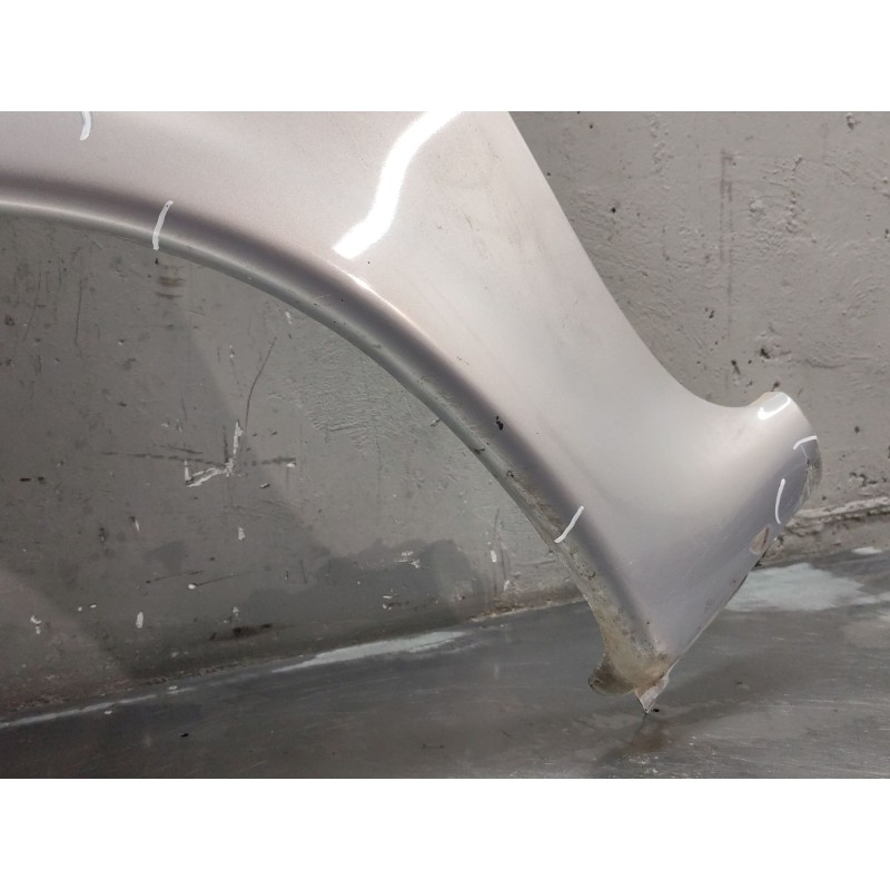 Recambio de aleta delantera izquierda para citroën xsara picasso 2.0 hdi referencia OEM IAM 3