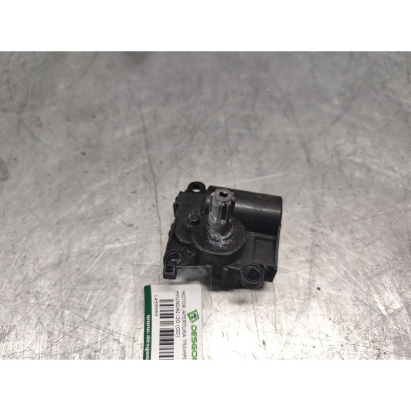 Recambio de motor apertura trampillas climatizador para hyundai i30 (gd) 1.6 crdi referencia OEM IAM d332atbaa02 - Blanco 2