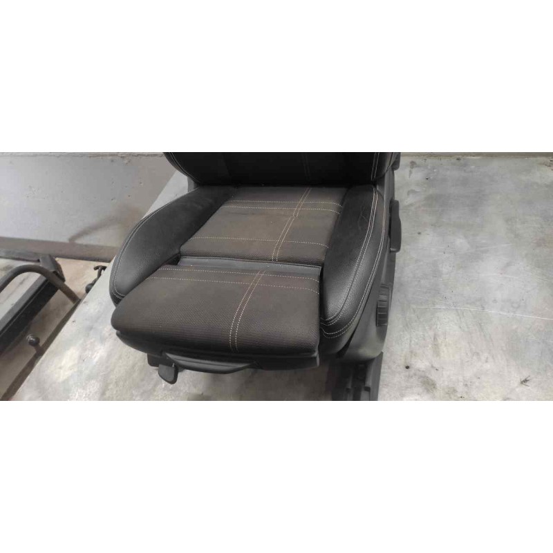 Recambio de asiento delantero izquierdo para mercedes-benz clase cla (w117) cla 200 cdi (117.308) referencia OEM IAM - Blanco 9
