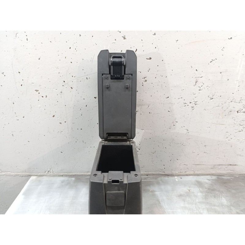Recambio de consola central para jeep compass (mk49) 2.2 crd referencia OEM IAM L0159435AA - Negro 2