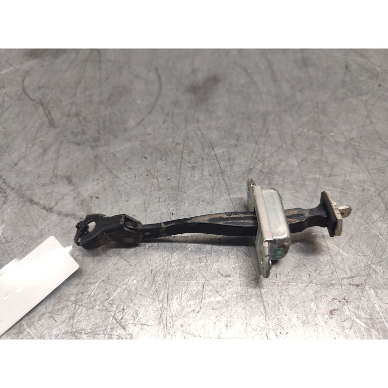 Recambio de retenedor puerta para nissan juke (f15) 1.6 dig-t nismo rs referencia OEM IAM - Negro 2
