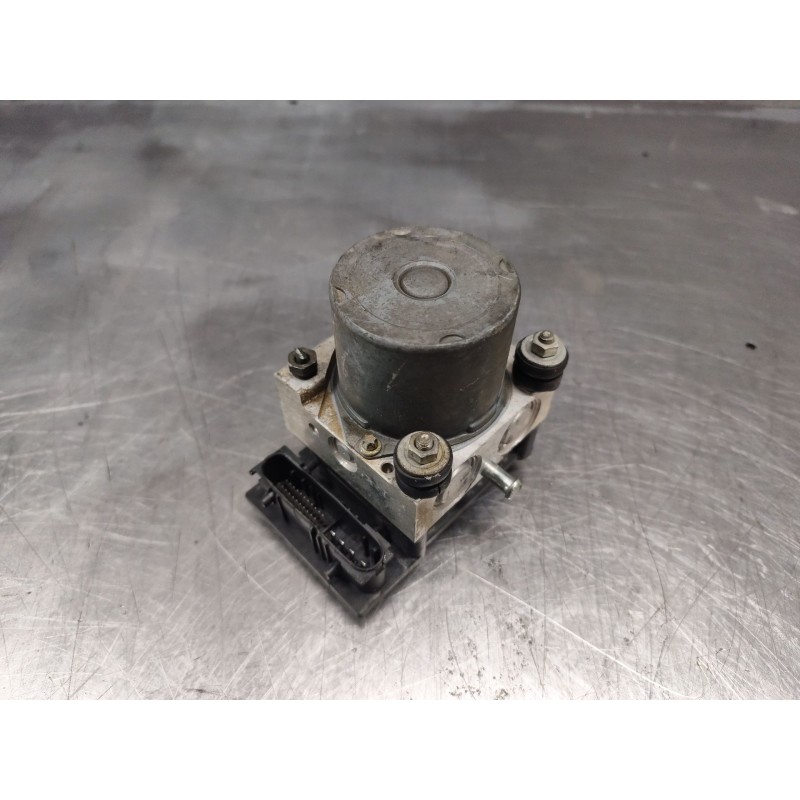 Recambio de abs para nissan almera ii (n16) 1.5 referencia OEM IAM 0265800330 58413N0484 