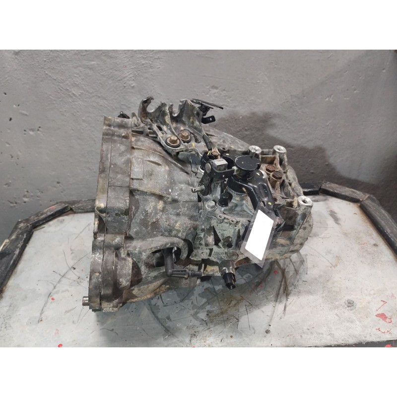 Recambio de caja cambios para hyundai i30 (gd) 1.6 crdi referencia OEM IAM M6CF1 - Rojo 2