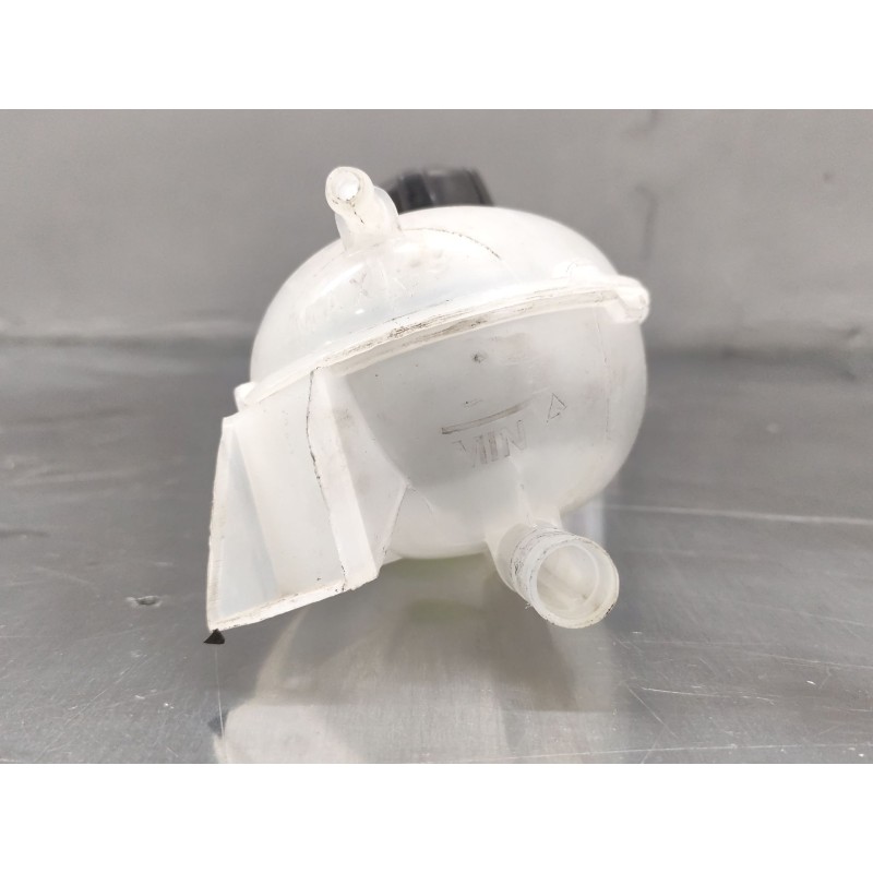 Recambio de deposito expansion para renault clio iv (bh_) 0.9 tce 90 referencia OEM IAM - Blanco 3
