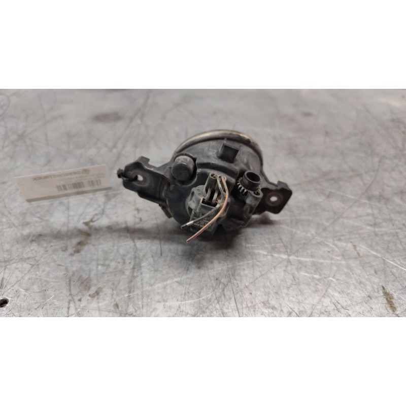 Recambio de faro antiniebla derecho para nissan almera ii (n16) 1.5 referencia OEM IAM  2 PINS - Negro 2