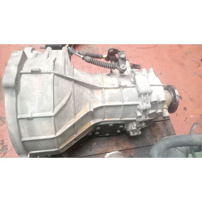 Recambio de caja cambios para nissan trucks atleon tk 150/3 referencia OEM IAM 32101MB73A 321319X50 RE226501 - Blanco 2