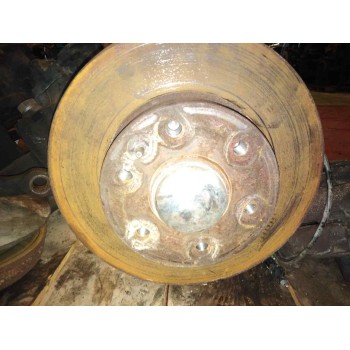 Recambio de buje delantero para iveco daily ka 2.3 diesel cat referencia OEM IAM   