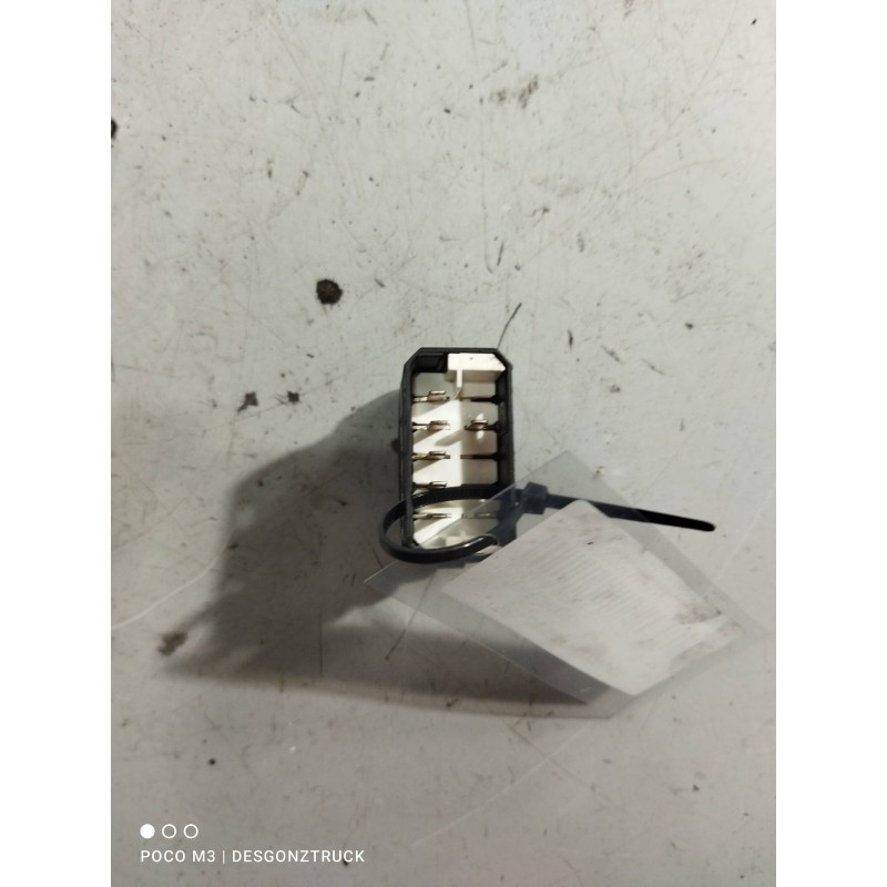 Recambio de interruptor para scania serie p/g/r (c-clase) 12.7 diesel referencia OEM IAM 1459830 - Blanco 2