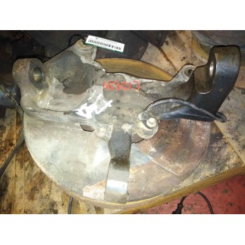 Recambio de mangueta delantera izquierda para iveco daily ka 2.3 diesel cat referencia OEM IAM   