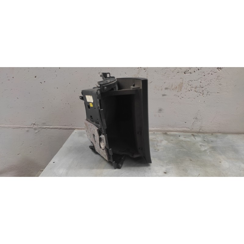 Recambio de guantera para mercedes-benz clase cla (w117) cla 200 cdi (117.308) referencia OEM IAM - Blanco 3