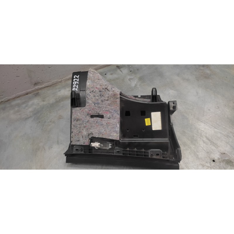 Recambio de guantera para mercedes-benz clase cla (w117) cla 200 cdi (117.308) referencia OEM IAM - Blanco 4