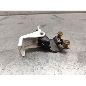 Recambio de bisagra puerta corredera para dacia dokker essential referencia OEM IAM  CENTRAL IZQUIERDA 