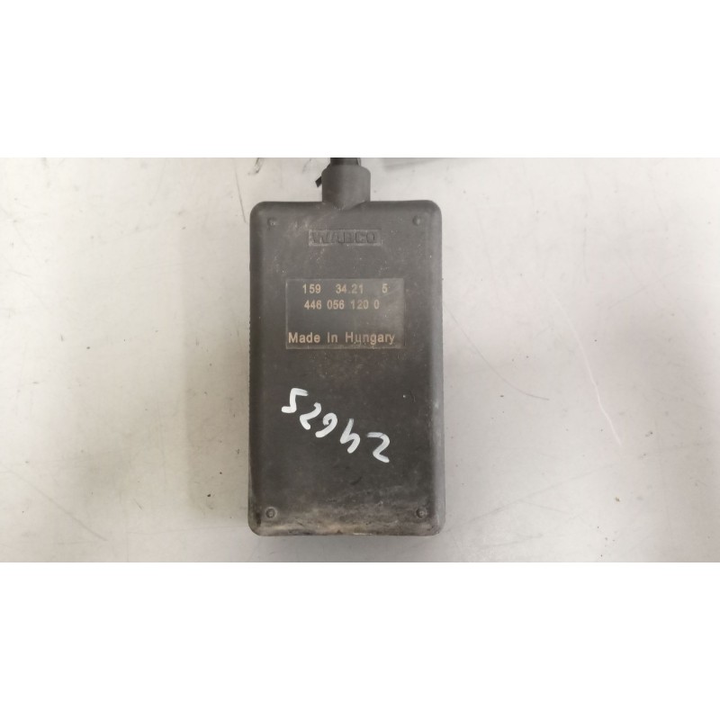 Recambio de mando control de ecas para iveco eurocargo 05.03  fg 75 e larga distancia referencia OEM IAM 4460561200 - Blanco 3