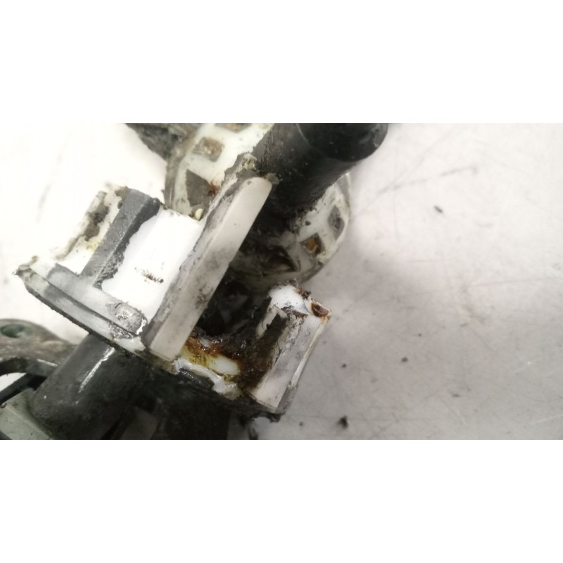 Recambio de palanca cambio para iveco eurocargo 05.03  fg 75 e larga distancia referencia OEM IAM 504089275 - Blanco 2