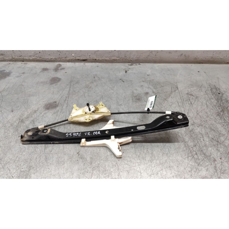 Recambio de elevalunas trasero derecho para volkswagen golf v (1k1) 1.9 tdi referencia OEM IAM - Granate 2