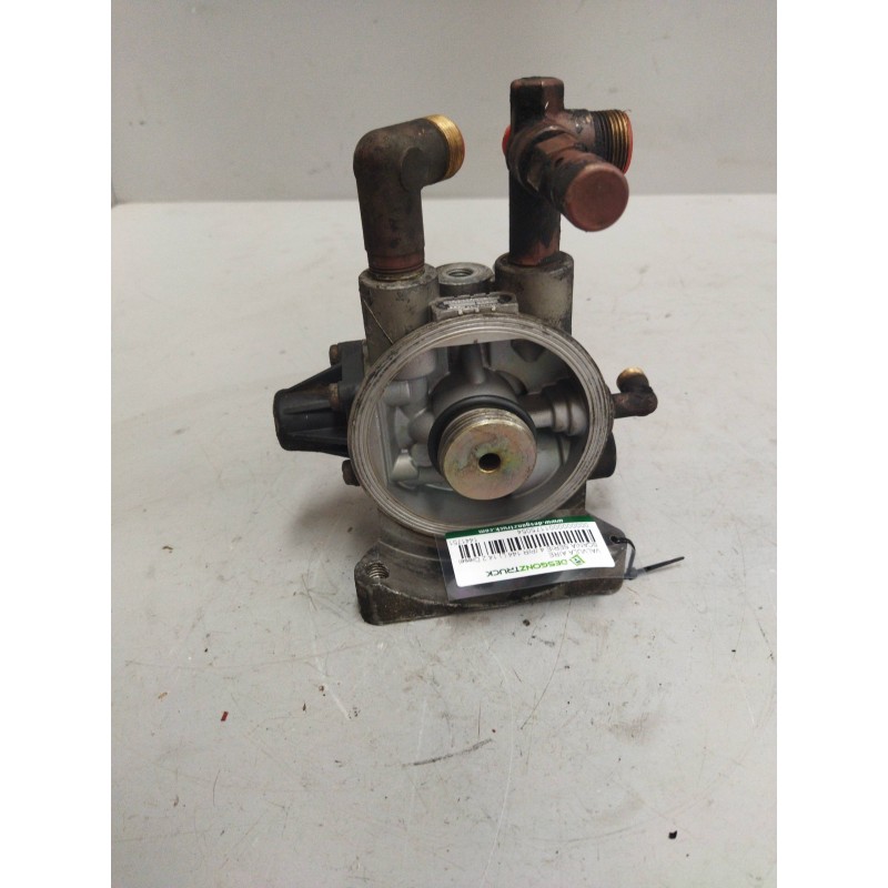 Recambio de valvula aire para scania serie 4 (p/r 144 l) 14.2 diesel referencia OEM IAM 1441751 4324100810 VALVULA SECADORA - Blanco 2