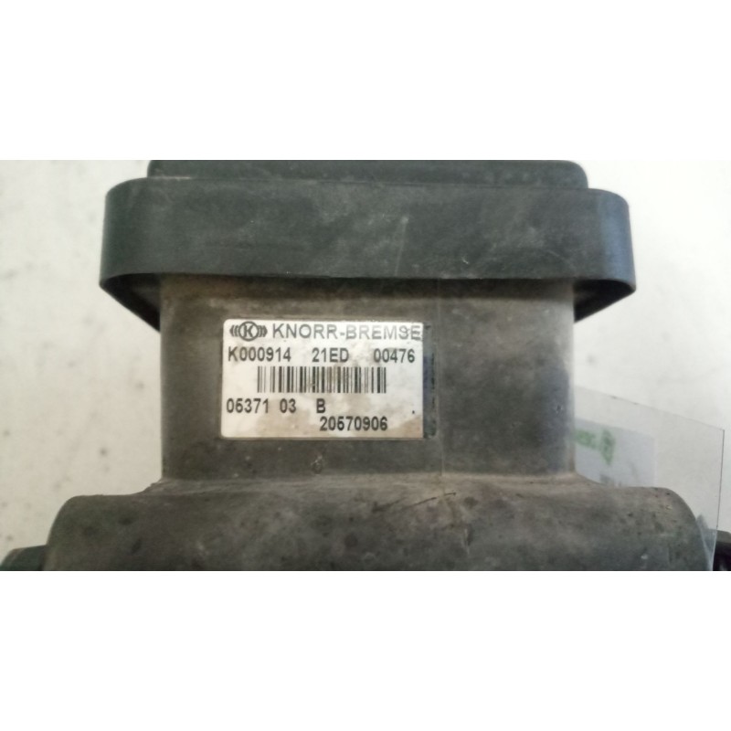Recambio de valvula aire para volvo fh 12 2002  12.1 diesel (d12d460) referencia OEM IAM 20570906 VALVULA EBS K000914 - Blanco 4