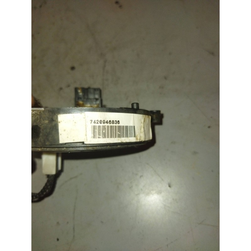 Recambio de anillo airbag para renault magnum ab diesel referencia OEM IAM 7420946836 - Blanco 3
