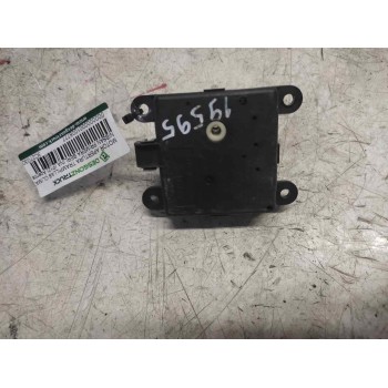 MOTOR APERTURA TRAMPILLAS CLIMATIZADOR 3C27030840 3 PINS 