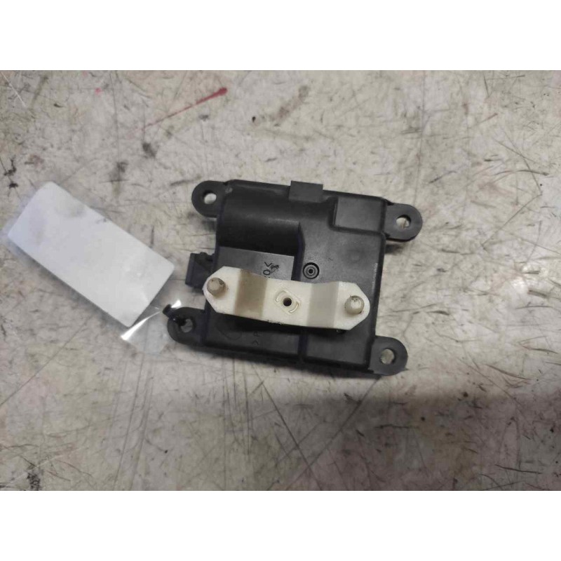 Recambio de motor apertura trampillas climatizador para nissan primera berlina (p12) acenta referencia OEM IAM 3C27030840 3 PINS - Negro 2