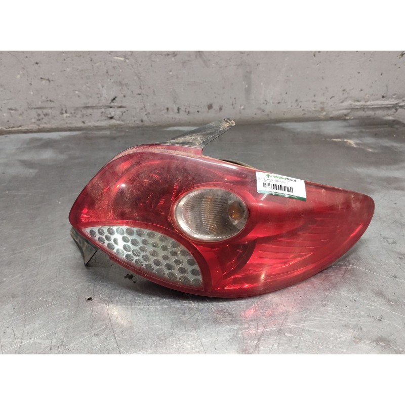 Recambio de piloto trasero izquierdo para peugeot 206+ básico referencia OEM IAM   