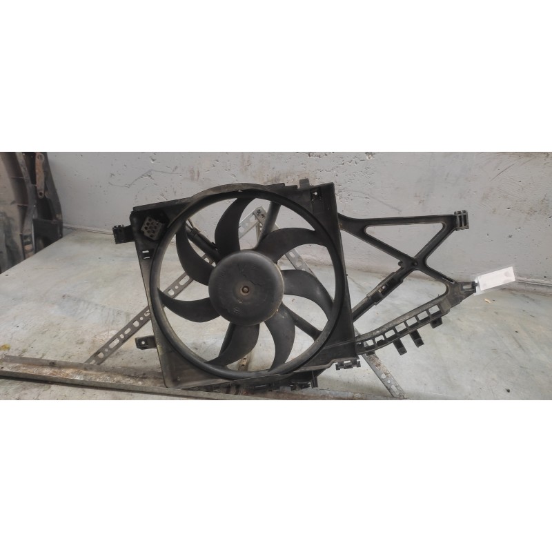 Recambio de electroventilador para opel corsa c blue line referencia OEM IAM 13100382 - Azul 2