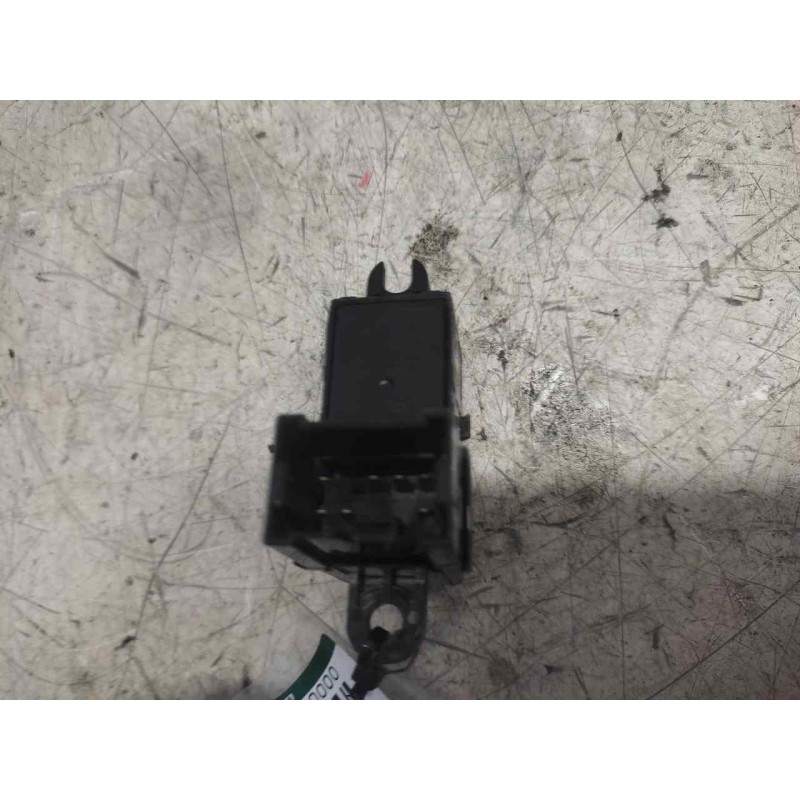 Recambio de mando elevalunas trasero derecho para nissan primera berlina (p12) acenta referencia OEM IAM 25411AV600 7 PINS - Negro 2