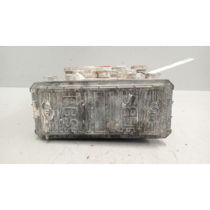 Recambio de valvula aire para scania p,g,r,t - series g 440, r 440 referencia OEM IAM 1879280 VALVULA MODULADOR EBS K020020 - Blanco 4