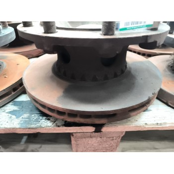 Recambio de buje delantero para renault premium lander 10.8 diesel referencia OEM IAM 7421022433  