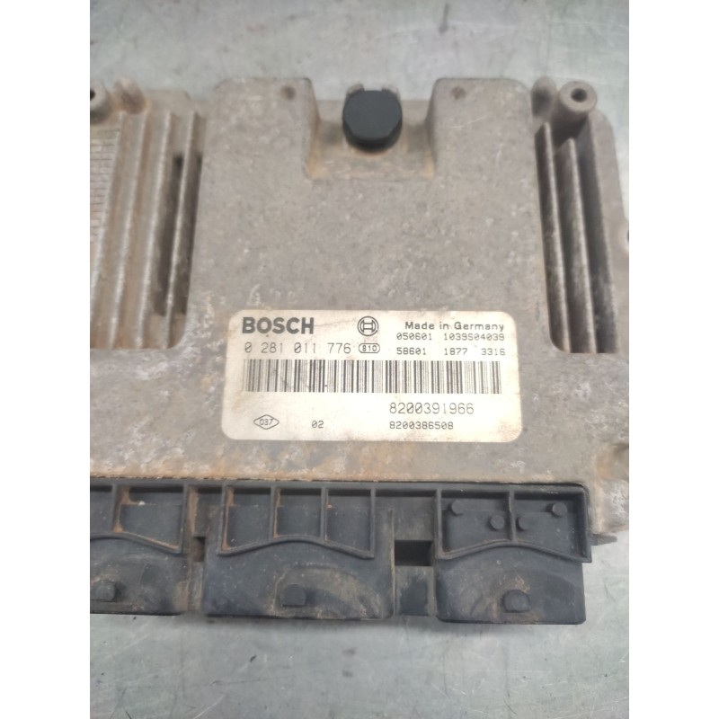 Recambio de centralita motor uce para renault scenic ii authentique referencia OEM IAM 0281011776 8200386508 8200391966 4