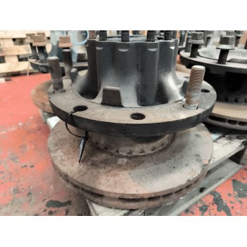 Recambio de buje trasero derecho para renault premium lander 10.8 diesel referencia OEM IAM   