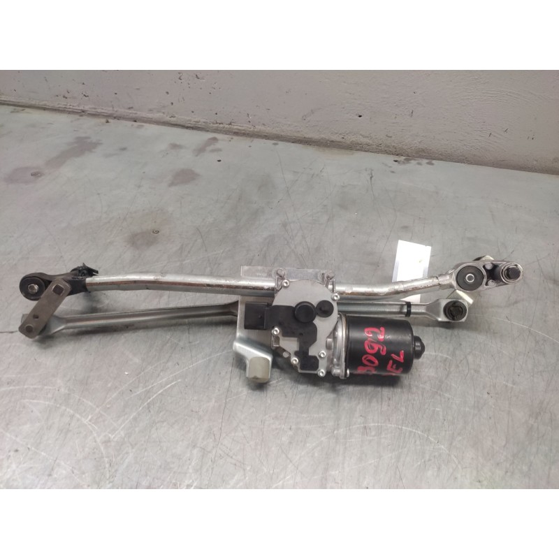 Recambio de motor limpia delantero para bmw serie 1 berlina (e81/e87) 120d referencia OEM IAM 692570601  404871 2