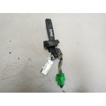 Recambio de mando limpia para volvo trucks b12b referencia OEM IAM 20700927  