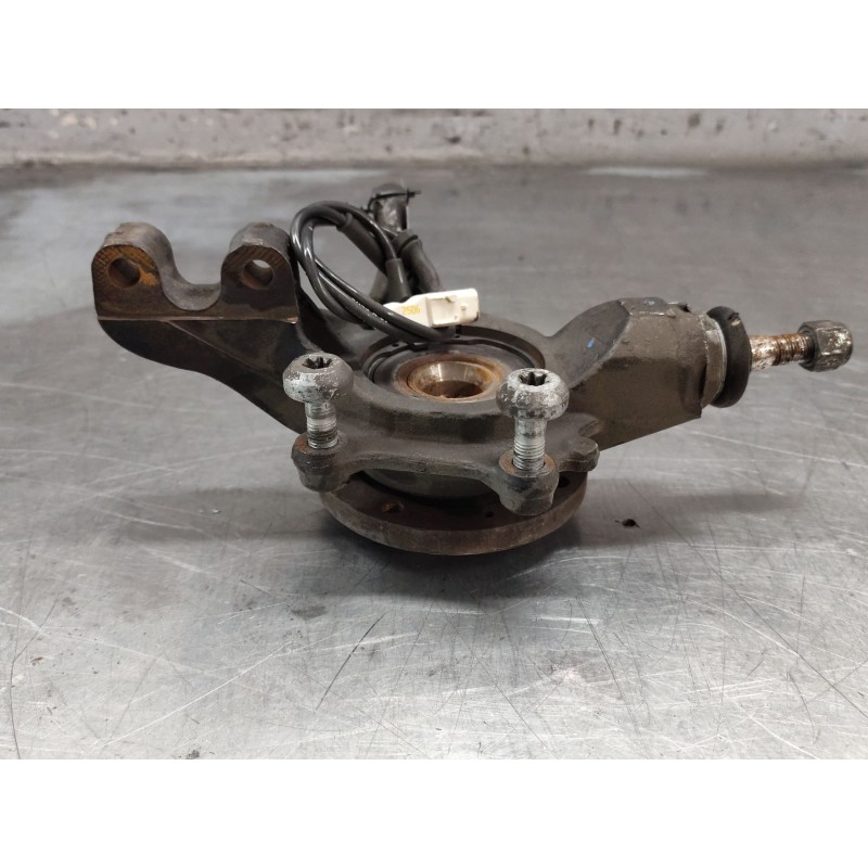 Recambio de mangueta delantera derecha para peugeot 307 break/sw (s2) sw referencia OEM IAM   