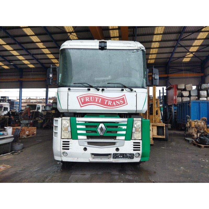 RENAULT MAGNUM AB 2005