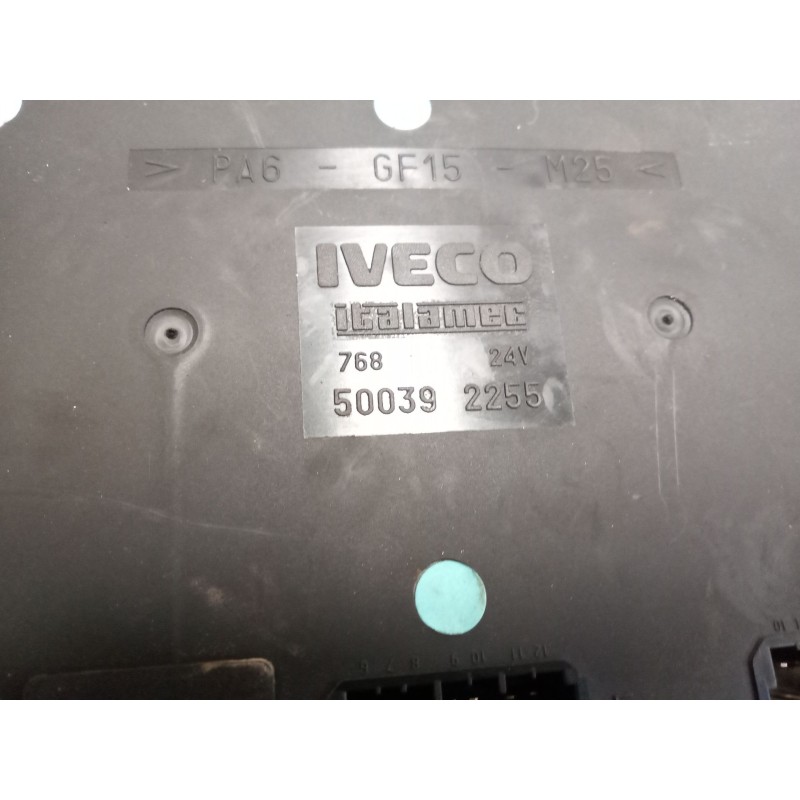 Recambio de modulo electronico para iveco eurocargo 05.03  5.9 diesel referencia OEM IAM 500392255 2