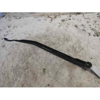 Recambio de brazo limpia delantero derecho para nissan primera berlina (p12) acenta referencia OEM IAM   