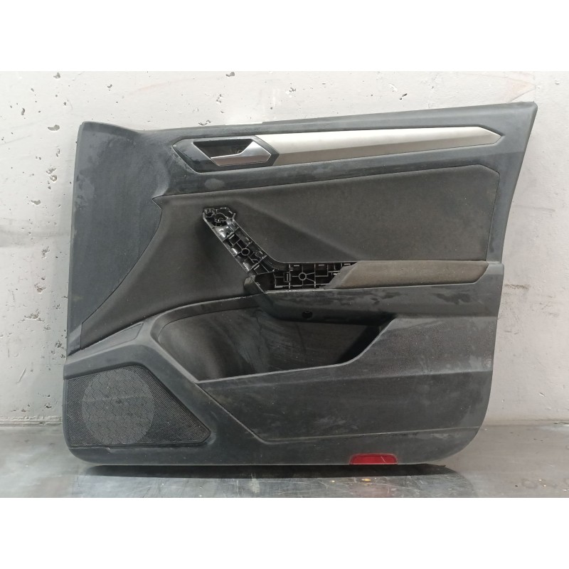 Recambio de guarnecido puerta delantera derecha para volkswagen t-roc (a11, d11) 1.5 tsi referencia OEM IAM   