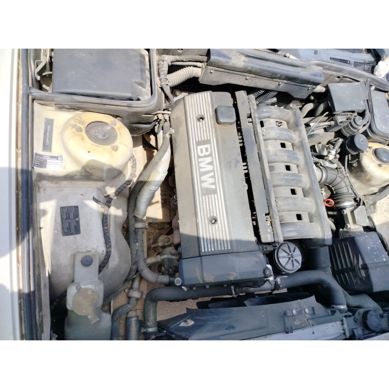bmw serie 5 berlina (e34) del año 1992