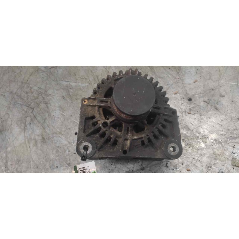 Recambio de alternador para renault scenic ii grand confort authentique referencia OEM IAM 8200386806 TG11C034 14V 50/110A VALEO - Gris