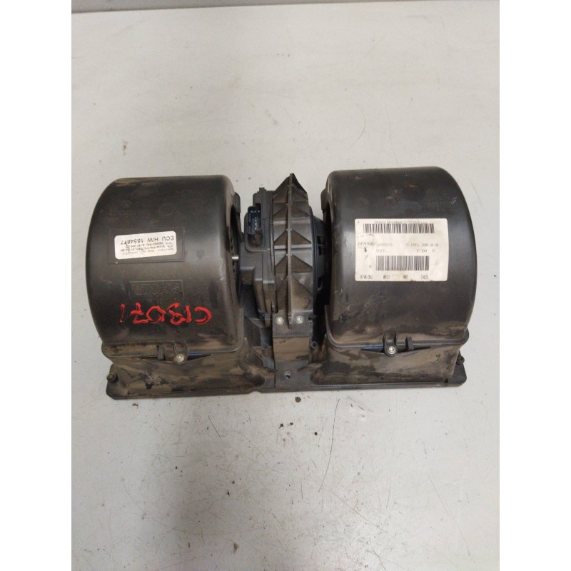 Recambio de motor calefaccion para scania serie p/g/r (c-clase) 12.7 diesel referencia OEM IAM 1895576 2195206 1854876 - Blanco