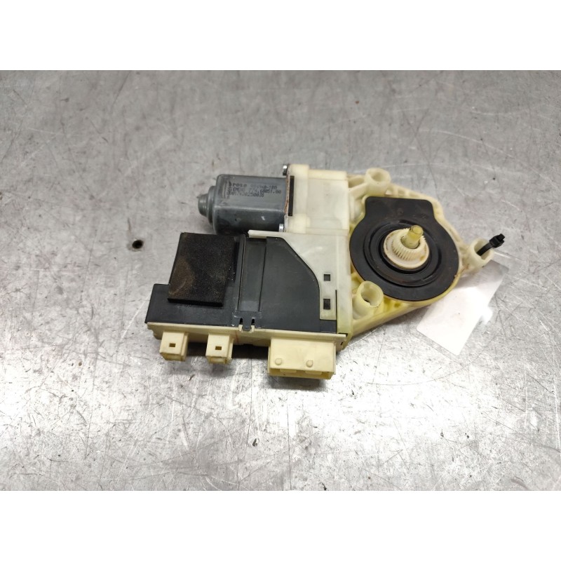 Recambio de motor elevalunas delantero derecho para citroën c4 berlina lx referencia OEM IAM 9681577380 - Negro 2