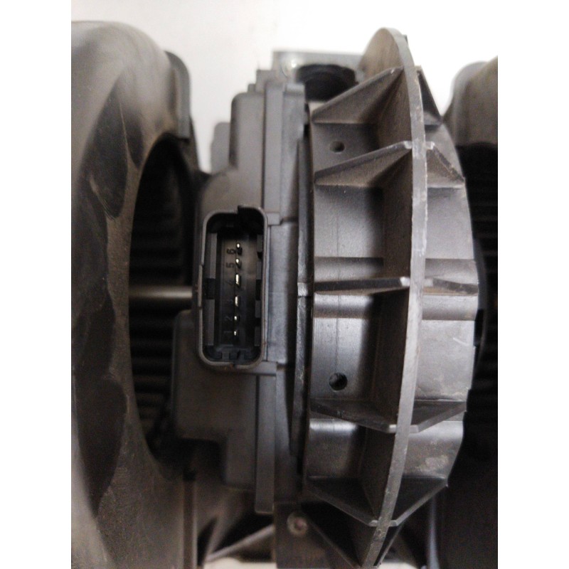 Recambio de motor calefaccion para scania serie p/g/r (c-clase) 12.7 diesel referencia OEM IAM 1895576 2195206 1854876 - Blanco 4